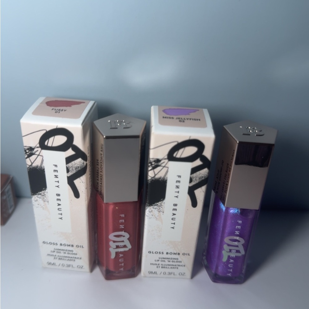 Fenty Beauty Gloss Bomb Oil - Bold Red and Vibrant Purple